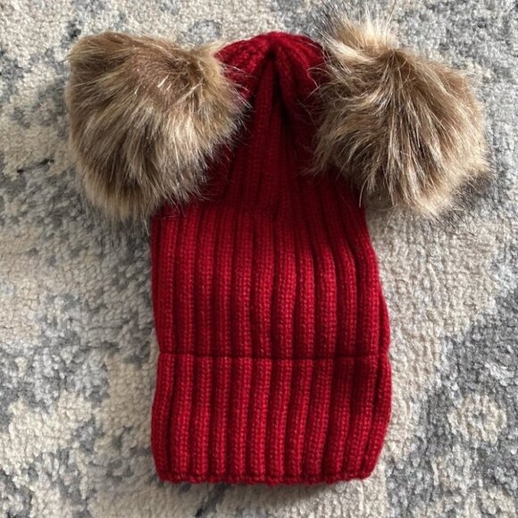 NWT Children’s Double Pom Poms Beanie - Picture 3 of 3